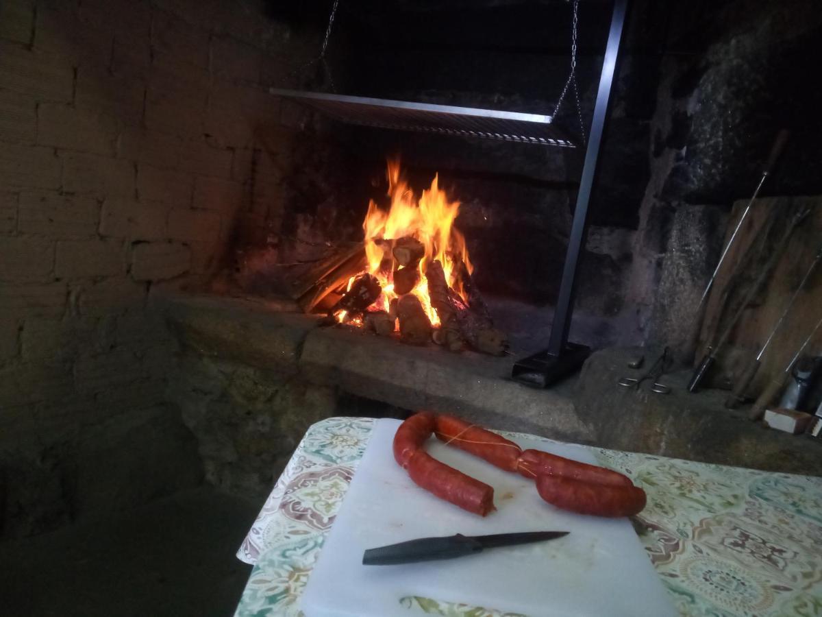 A Casa De Lucha ξενώνας Meis Εξωτερικό φωτογραφία